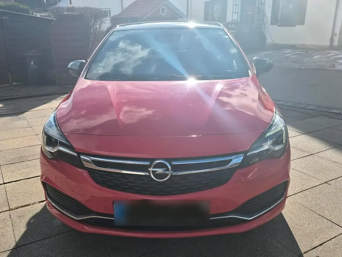 Gebraucht Opel Astra 125 PS (91 kW) 2019 Rot Limousine