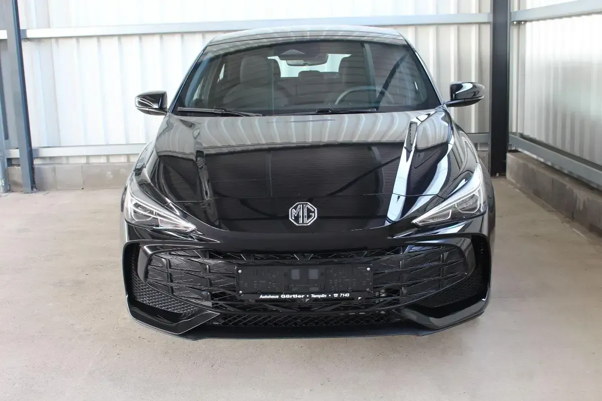 Gebraucht MG MG3 116 PS (85 kW) 2025 Schwarz Kleinwagen
