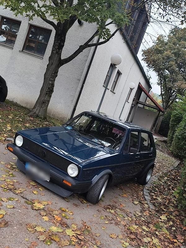 Blau Gebraucht 1985 VW Golf II Kleinwagen | 6.500 € - Bild 1/4