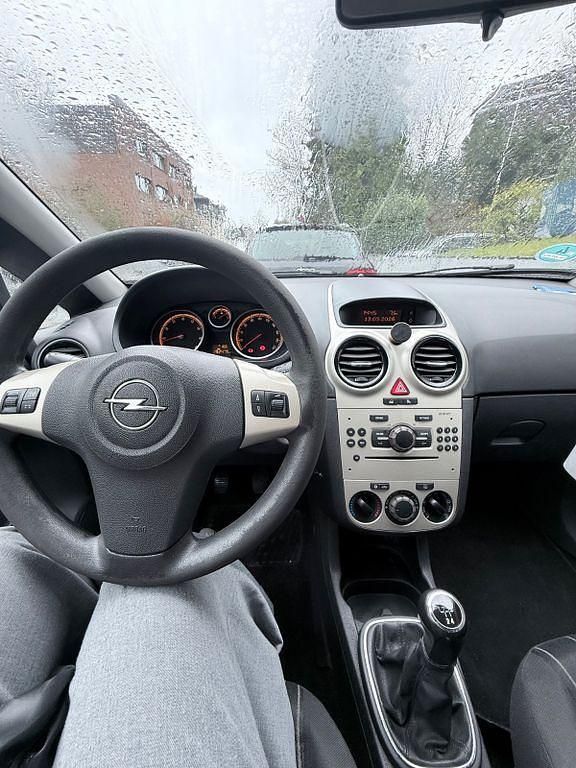 Gebraucht Opel Corsa Innovation 80 PS (58 kW) 2008 Grau Kleinwagen