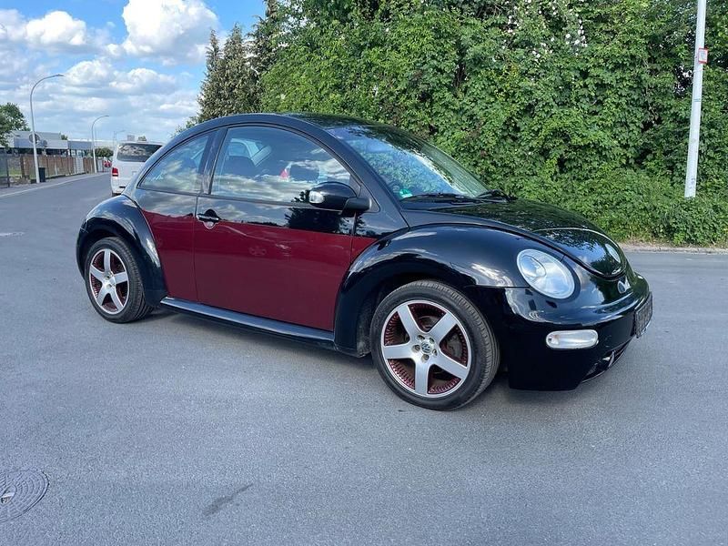Gebraucht VW New Beetle 101 PS (74 kW) 2004 Schwarz Kleinwagen