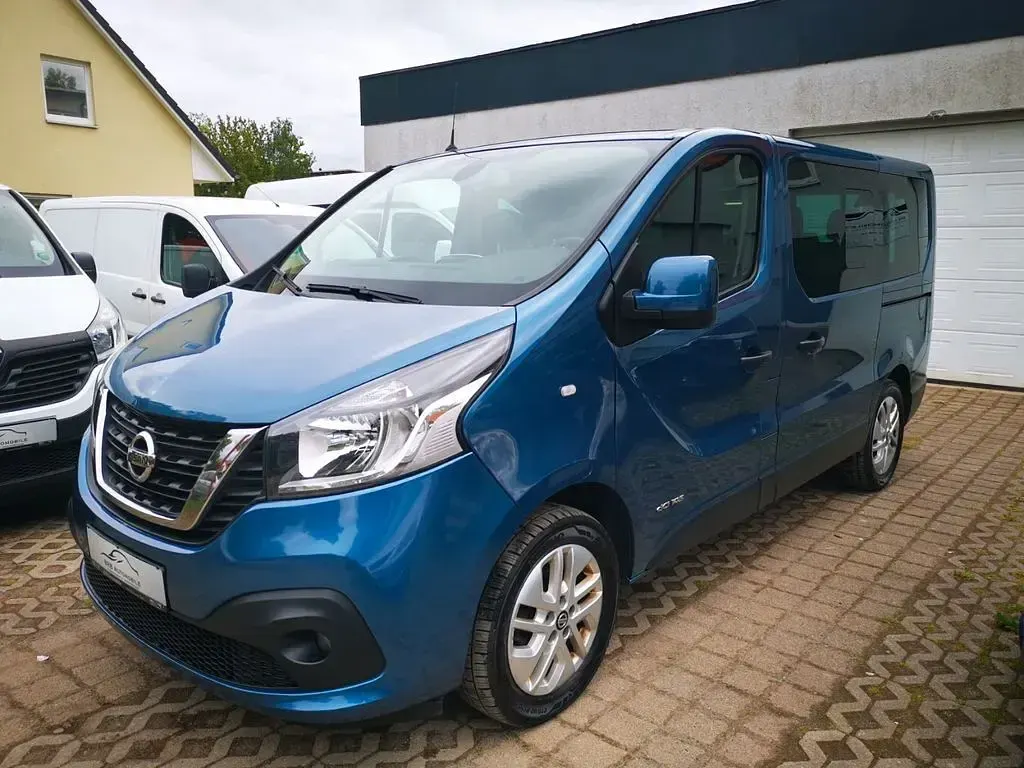 Gebraucht Nissan NV300 Premium Edition 145 PS (106 kW) 2020 Blau Van