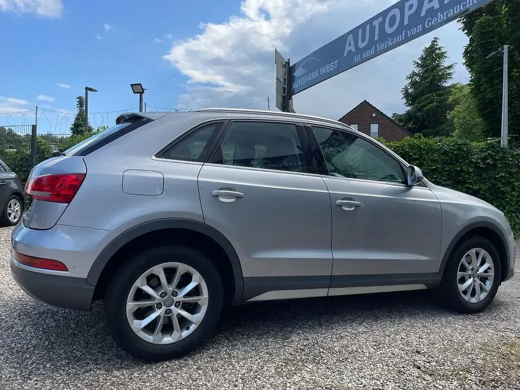 Gebraucht Audi Q3 Design 179 PS (131 kW) 2015 Silber SUV