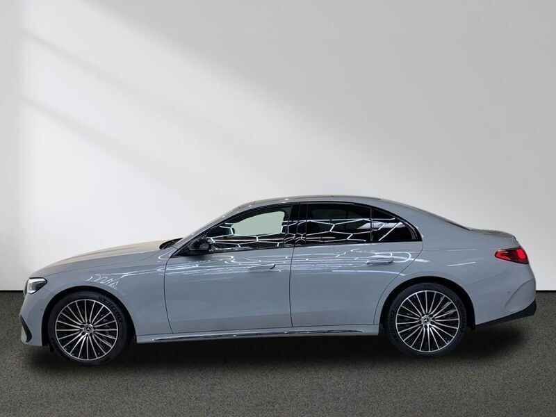 Gebraucht Mercedes E200 AMG 204 PS (150 kW) 2025 Othercolor Limousine