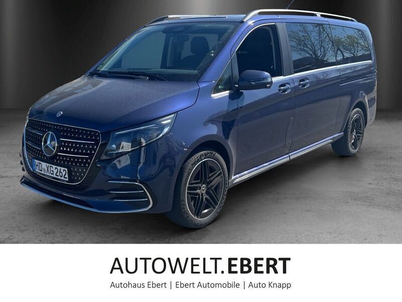 Sodalithblau Gebraucht 2025 Mercedes V300 AMG line Van / Kleinbus | 82.372 € (Teuer) - Bild 1/4