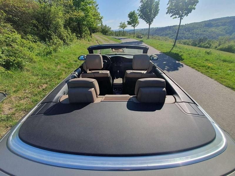 Gebraucht BMW 325 Cabriolet 218 PS (160 kW) 2007 Cabrio