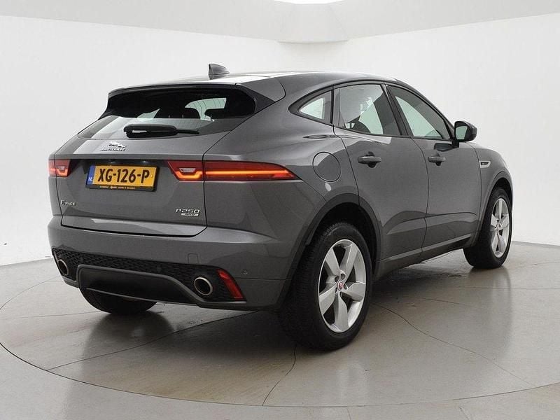 Gebraucht Jaguar E-Pace R-Dynamic 249 PS (183 kW) 2019 Grau SUV