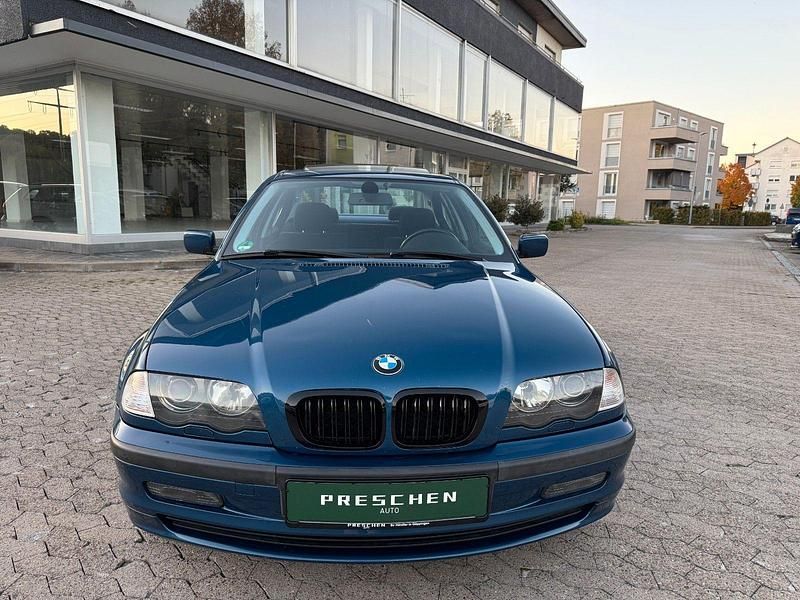 Gebraucht BMW 320 170 PS (125 kW) 2000 Blau Limousine