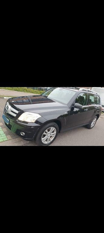 Schwarz Gebraucht 2011 Mercedes GLK220 SUV | 7.950 € (Superpreis) - Bild 1/4