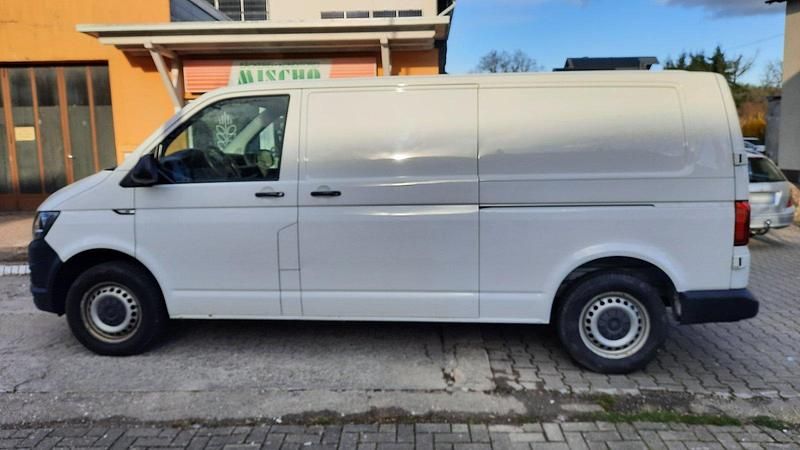Gebraucht VW Transporter 114 PS (83 kW) 2018 Weiß Van