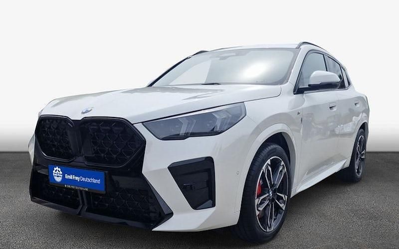 Weiß Neu 2025 BMW X2 SUV | 62.100 € - Bild 1/4