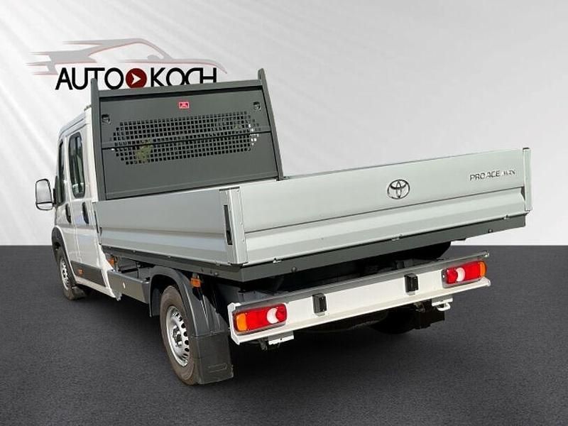 Neu Toyota Proace 180 PS (132 kW) 2025 Weiß Van / Kleinbus