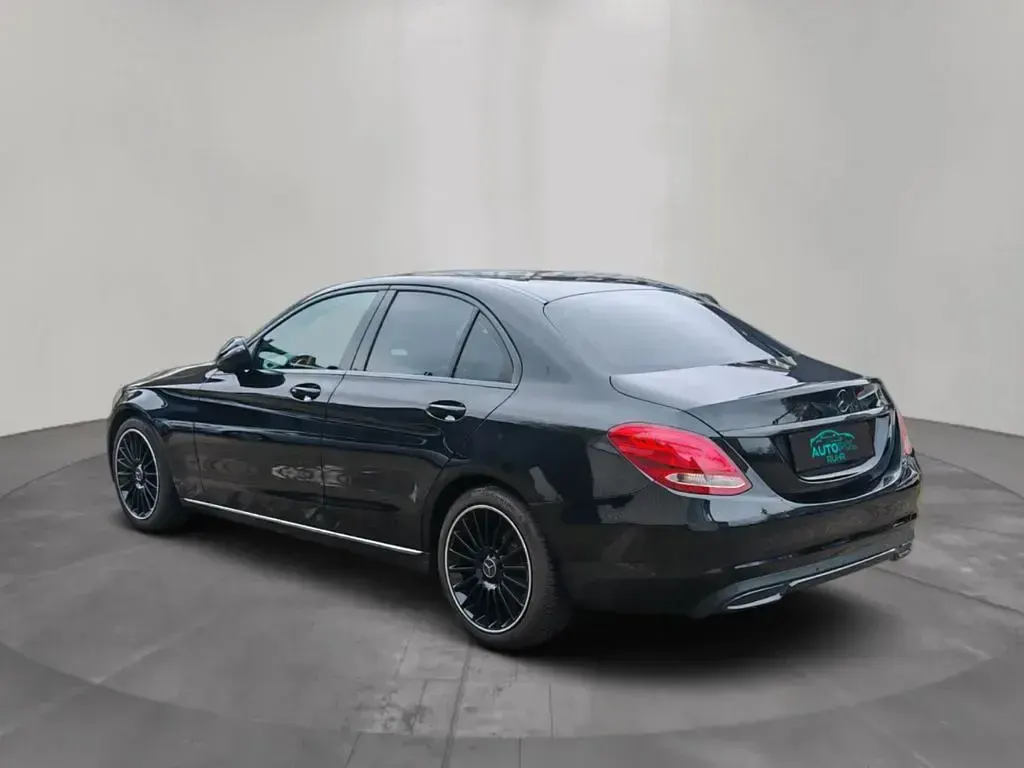Gebraucht Mercedes C200 Avantgarde 136 PS (100 kW) 2015 Schwarz Limousine