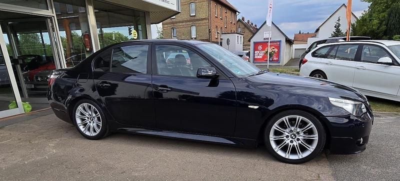 Schwarz Gebraucht 2007 BMW 525 M Sport Limousine | 7.000 € (Fairer Preis) - Bild 1/4