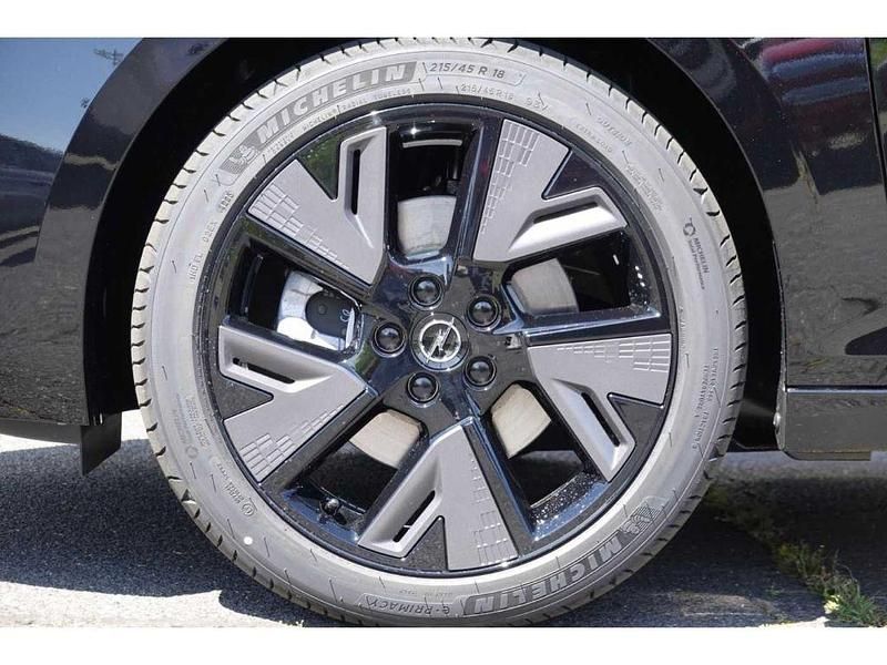 Gebraucht Opel Astra 114 kW (156 PS) 2024 Meta (schwarz Kleinwagen