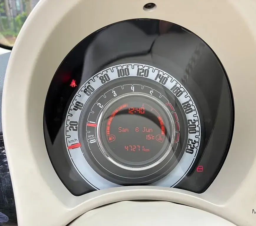 Gebraucht Fiat 500 Lounge 86 PS (63 kW) 2014 Schwarz Kleinwagen