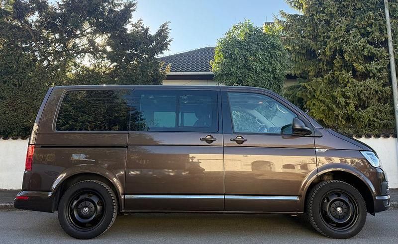Gebraucht VW T6 Generation Six 204 PS (150 kW) 2016 Braun Van