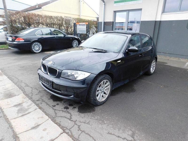 Gebraucht BMW 116 Advantage 122 PS (89 kW) 2008 Schwarz Kleinwagen