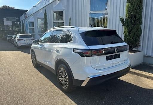 Neu VW Tiguan Elegance 204 PS (150 kW) 2026 Weiß SUV