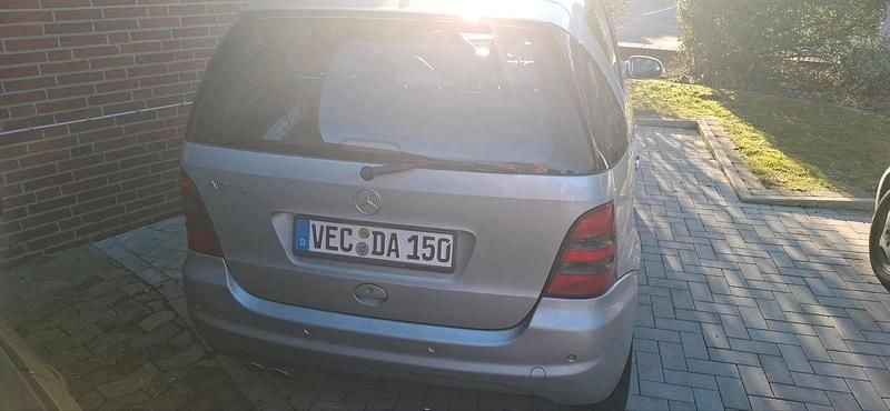 Gebraucht Mercedes A210 140 PS (102 kW) 2003 Silber Kleinwagen