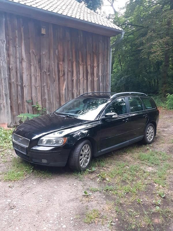 Schwarz Gebraucht 2007 Volvo V50 Kombi | 2.799 € (Guter Preis) - Bild 1/4