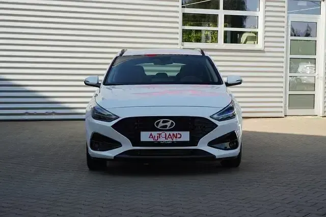 Neu Hyundai i30 150 PS (110 kW) 2026 Weiß Kombi
