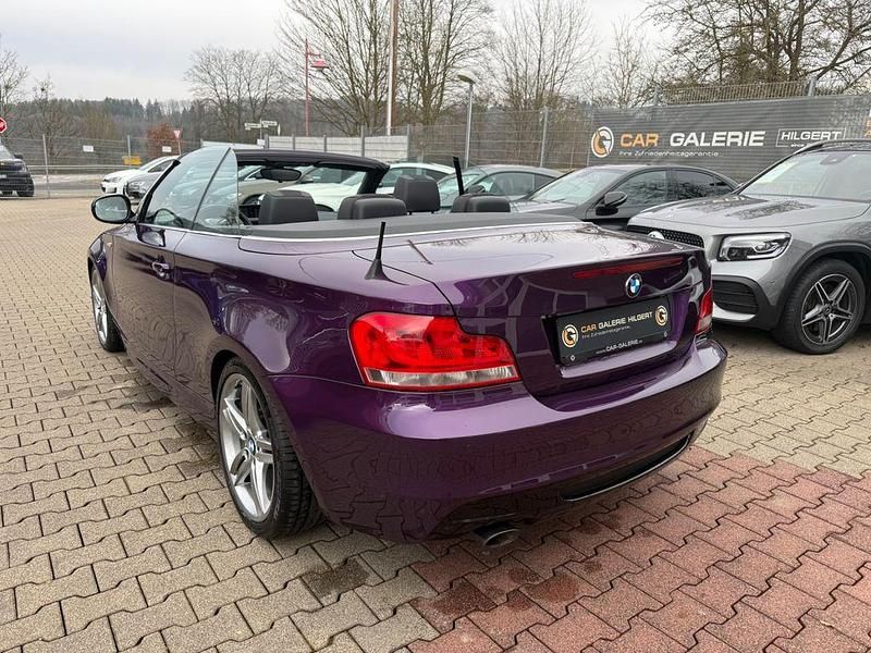 Gebraucht BMW 123 Cabriolet M Sport 204 PS (150 kW) 2012 Violet Cabrio