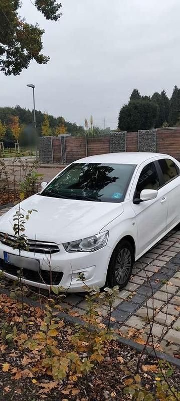 Weiß Gebraucht 2013 Citroën C-Elysee I Limousine | 6.500 € - Bild 1/4