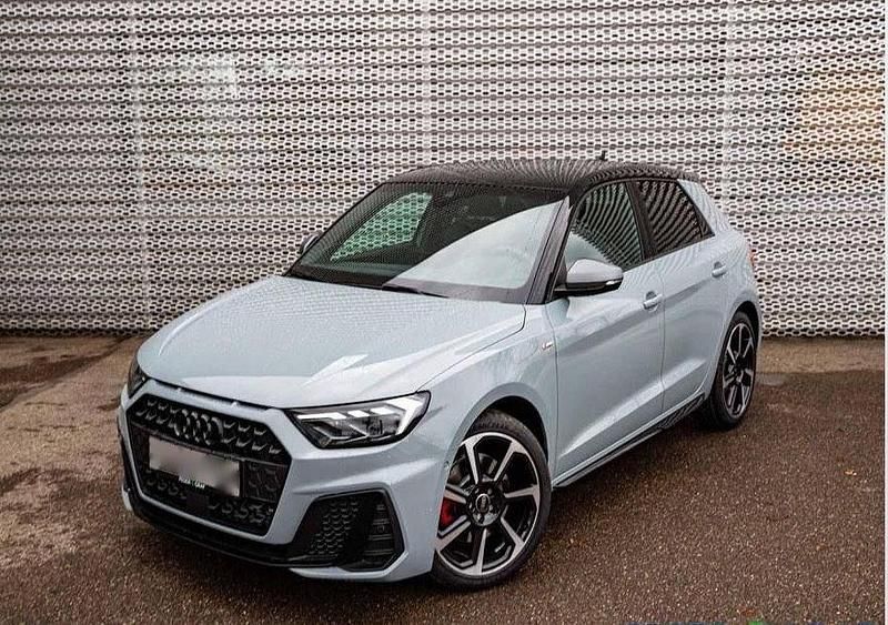 Grau Gebraucht 2022 Audi A1 Sportback S-Line Kleinwagen | 30.700 € (Fairer Preis) - Bild 1/4