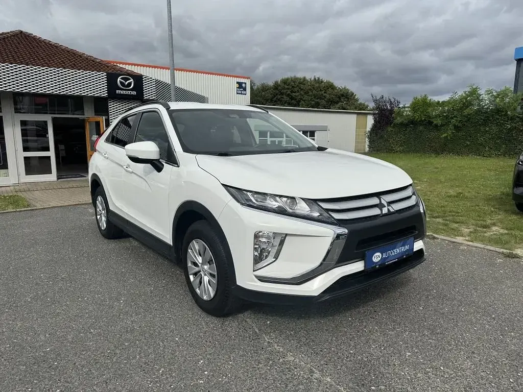 Gebraucht Mitsubishi Eclipse Cross Edition 163 PS (119 kW) 2019 Weiß SUV