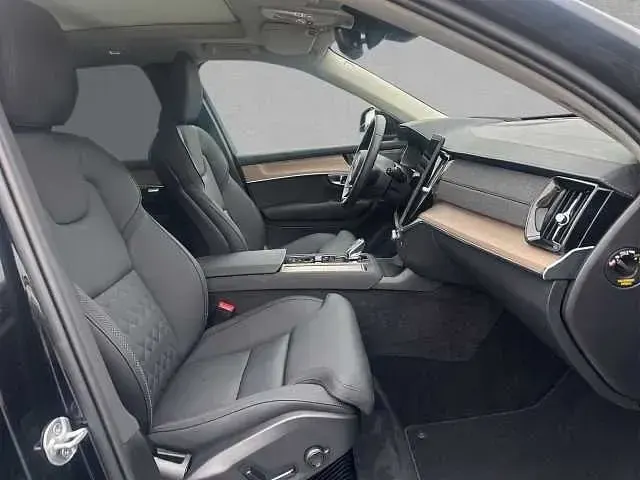 Gebraucht Volvo XC90 Plus 455 PS (334 kW) 2025 Onyx schwarz SUV