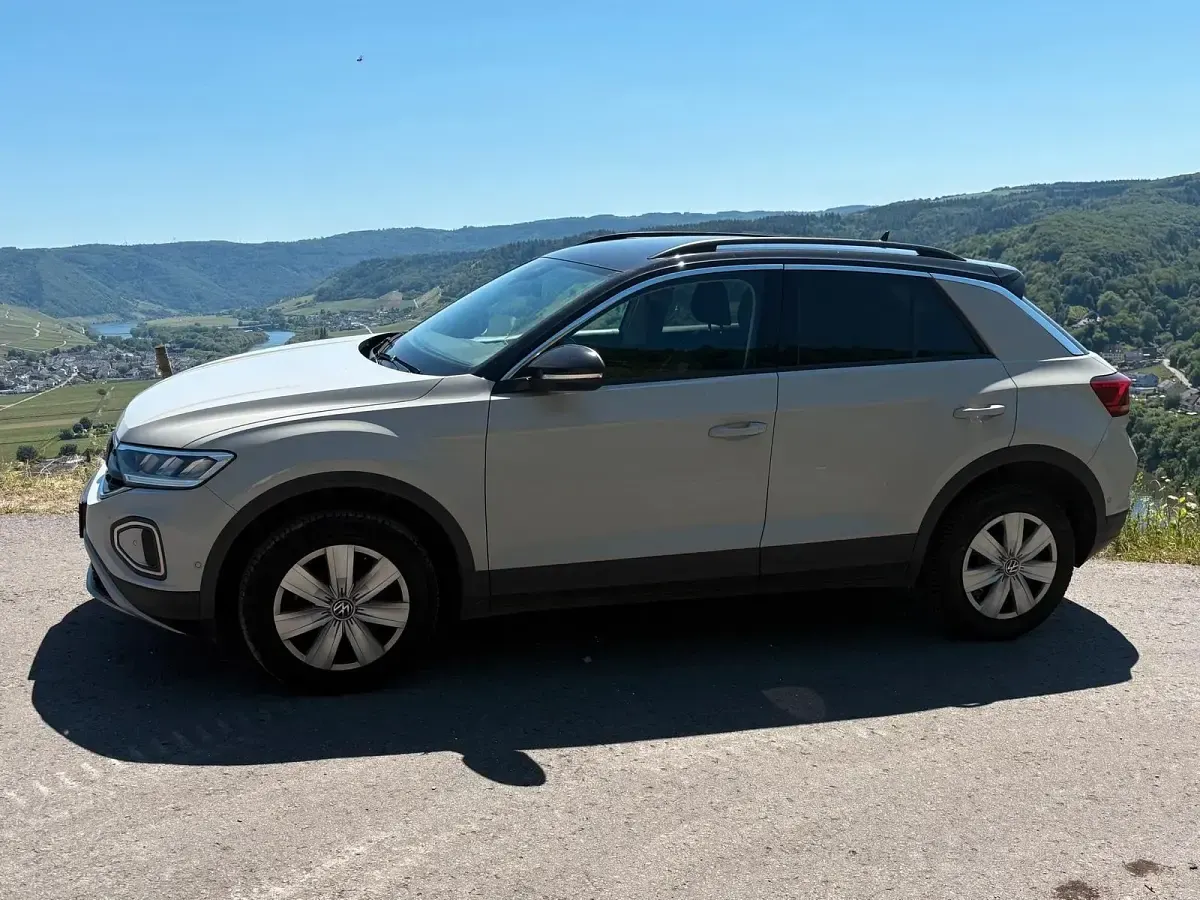 Gebraucht VW T-Roc Life 150 PS (110 kW) 2022 Grau SUV