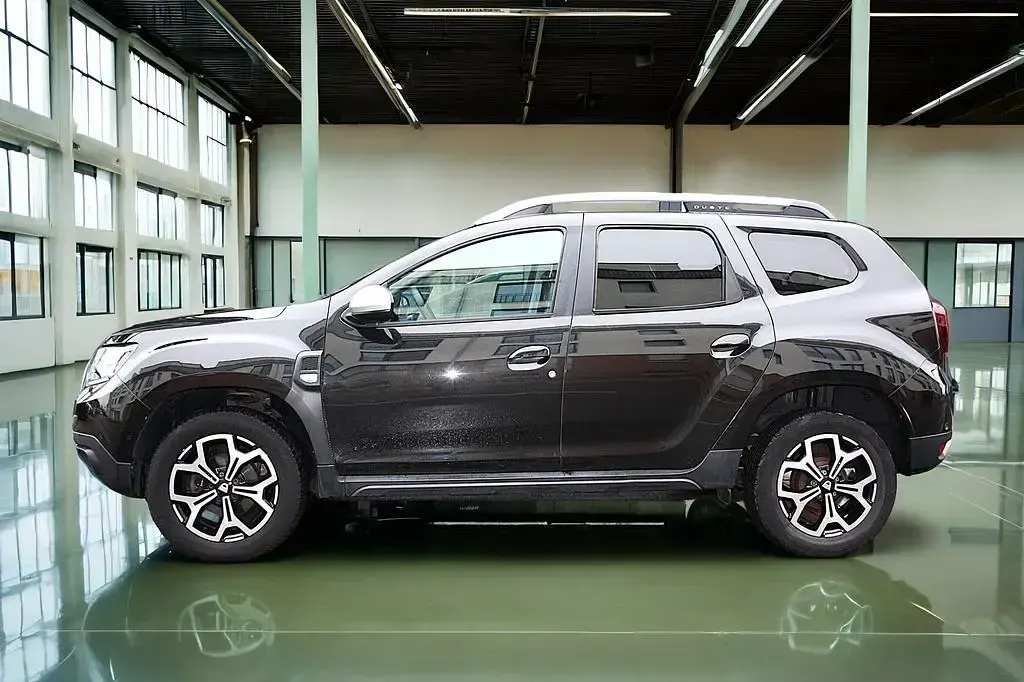 Gebraucht Dacia Duster 110 PS (80 kW) 2018 Schwarz SUV