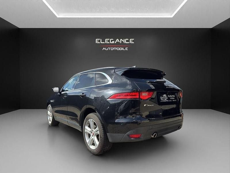 Gebraucht Jaguar F-Pace Portfolio 300 PS (220 kW) 2017 Schwarz SUV