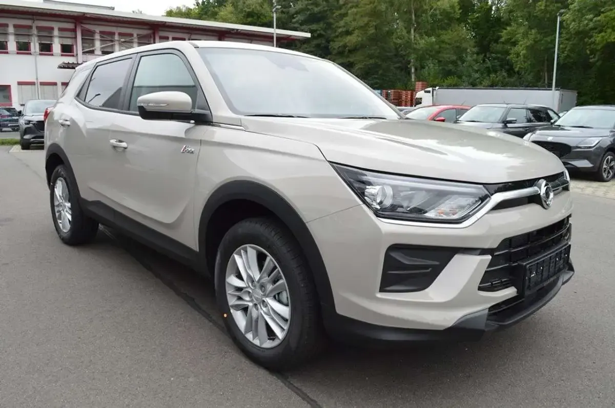 Gebraucht KGM Korando 163 PS (119 kW) 2026 Latte greige SUV