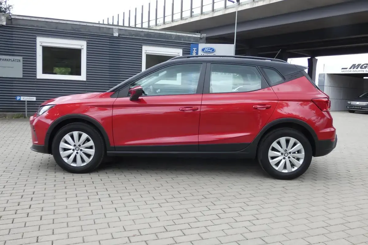Gebraucht Seat Arona Beats 95 PS (69 kW) 2021 "desire" rot SUV