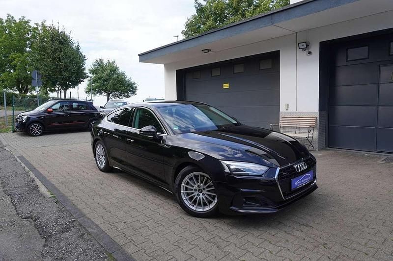 Brillantschwarz Gebraucht 2022 Audi A5 Coupé | 28.999 € (Superpreis) - Bild 1/4