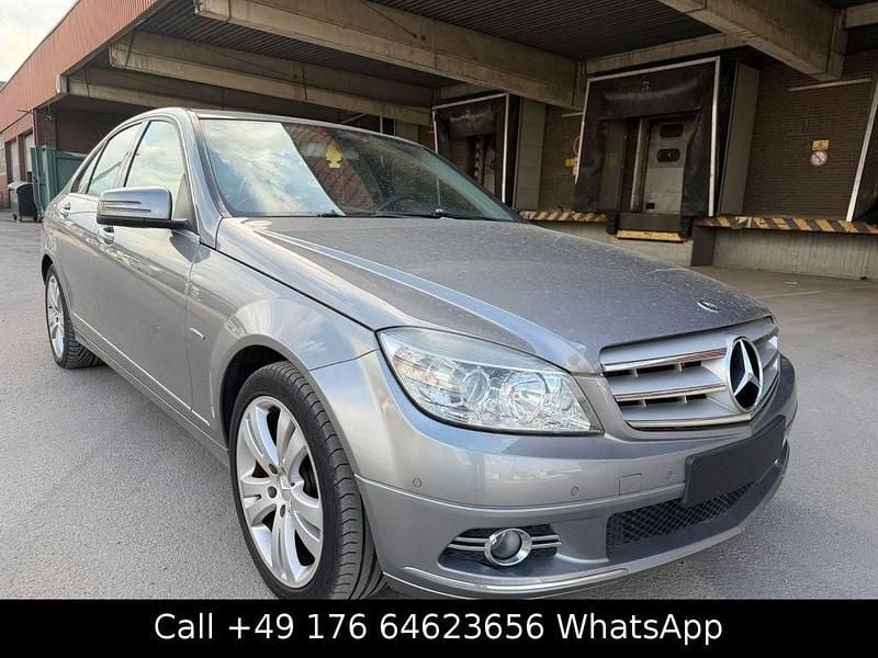 Gebraucht Mercedes C220 Avantgarde 170 PS (125 kW) 2009 Silber Limousine