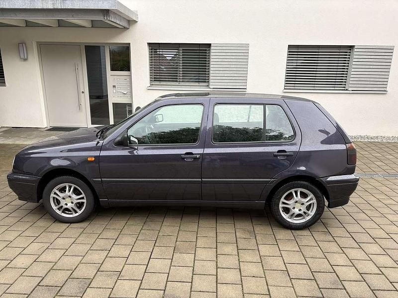 Violett Gebraucht 1996 VW Golf III Kombi | 3.200 € (Fairer Preis) - Bild 1/4