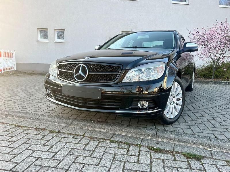 Gebraucht Mercedes C180 156 PS (114 kW) 2008 Schwarz Limousine