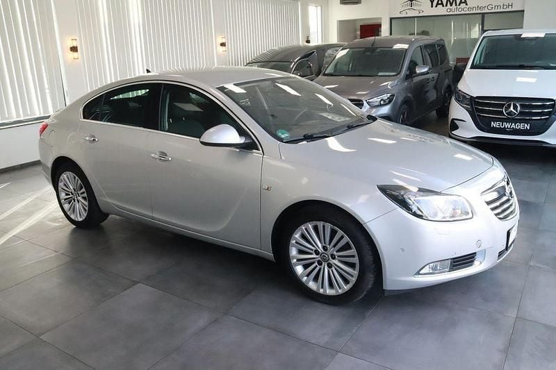 Gebraucht Opel Insignia Innovation 140 PS (102 kW) 2012 Silber Limousine