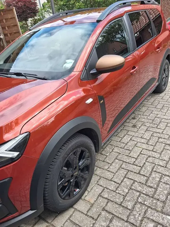 Gebraucht Dacia Jogger Extreme 110 PS (80 kW) 2024 Braun Van / Kleinbus