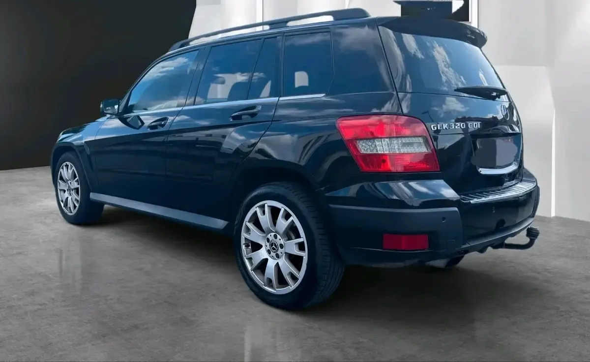 Gebraucht Mercedes GLK320 224 PS (164 kW) 2009 Schwarz SUV
