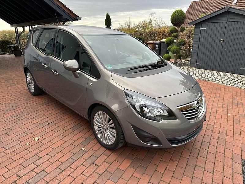 Gebraucht Opel Meriva Selection 101 PS (74 kW) 2011 Grau Van / Kleinbus