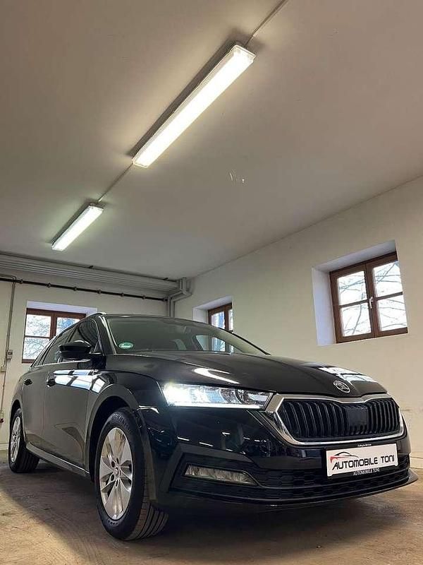 Gebraucht Skoda Octavia 116 PS (85 kW) 2021 Schwarz Limousine