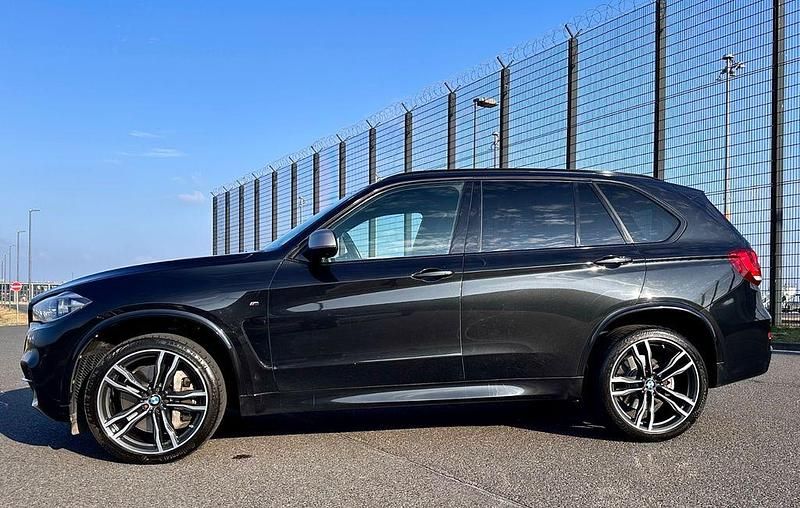 Gebraucht BMW X5 Performance 381 PS (280 kW) 2014 Schwarz SUV