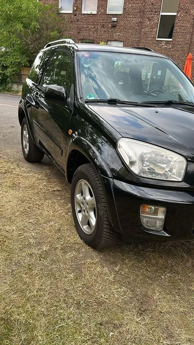 Gebraucht Toyota RAV4 150 PS (110 kW) 2002 Schwarz SUV