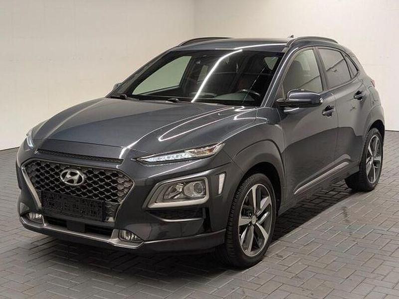 Grau (darkknightgraumet.) Gebraucht 2018 Hyundai Kona Style SUV | 18.980 € (Fairer Preis) - Bild 1/4