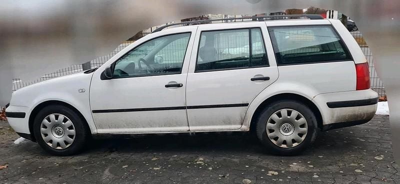 Gebraucht VW Golf IV 105 PS (77 kW) 2002 Weiß Kombi