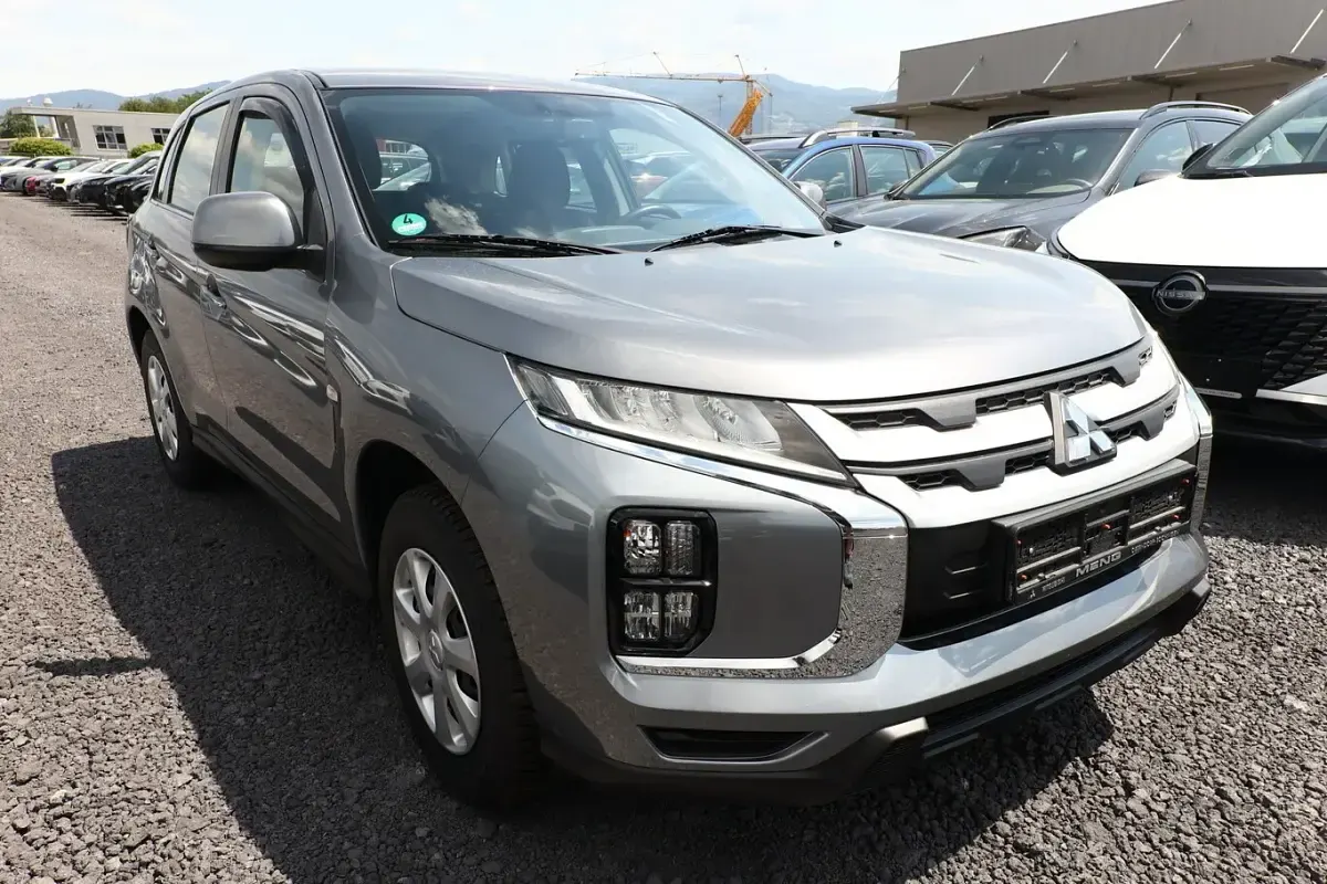 Gebraucht Mitsubishi ASX Edition 150 PS (110 kW) 2020 Grau metallic SUV